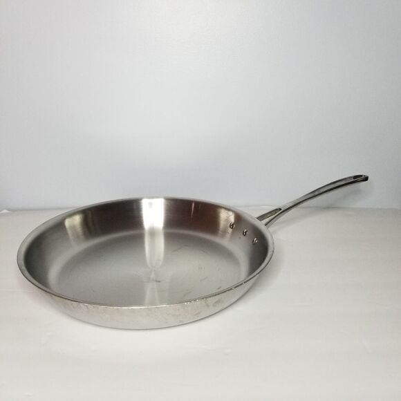 Calphalon Other - Calphalon frying pan 12 in stainless steel